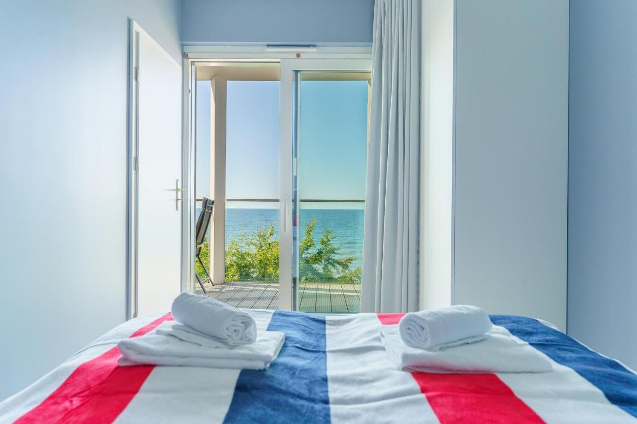 Apartament Kapitanski Z Widokiem Na Morze 4 Pietro - By Perlowa Przystan Rent Sianozety Exteriör bild